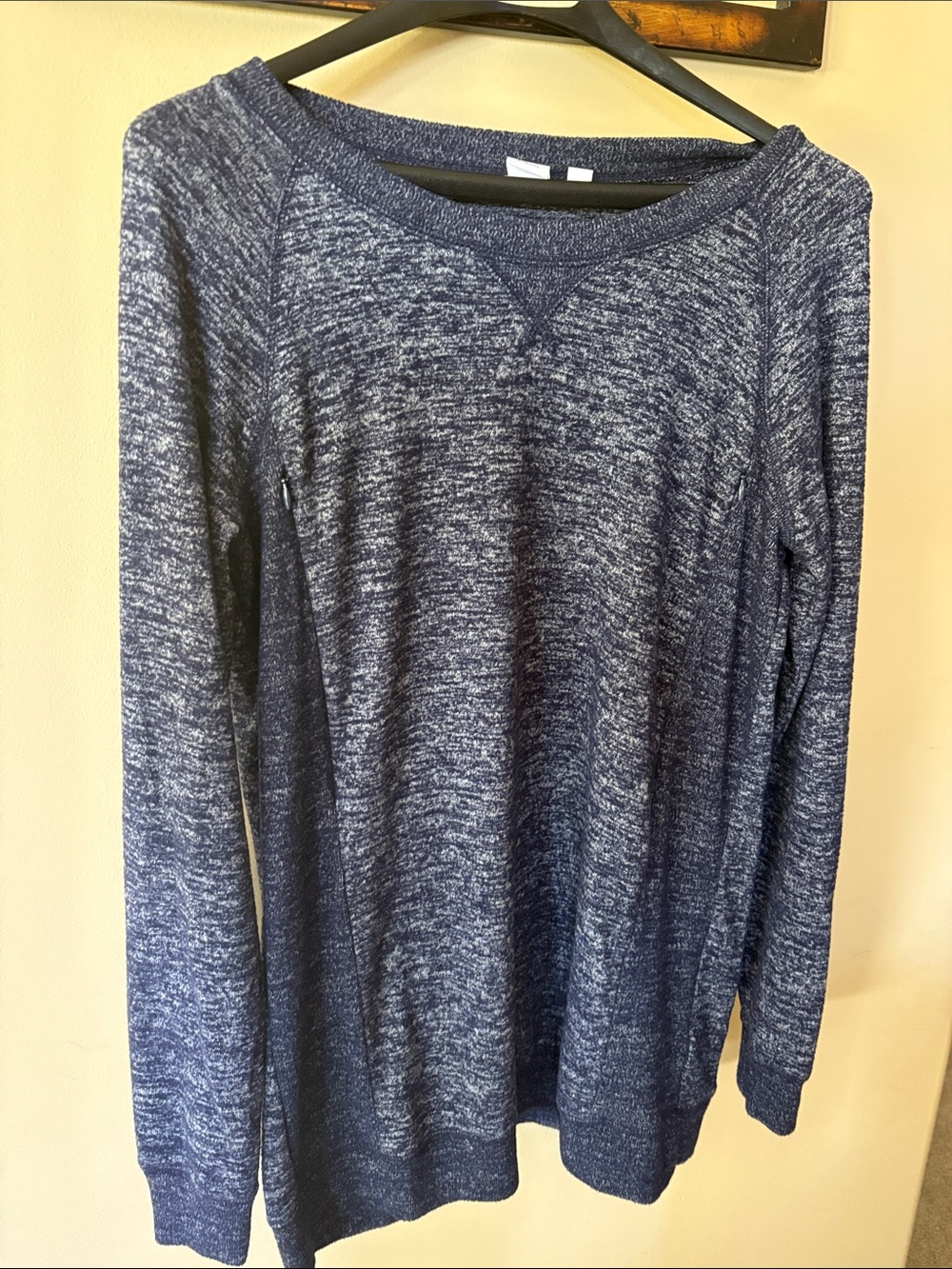 GAP Women's Heathered Navy Blue Sweater